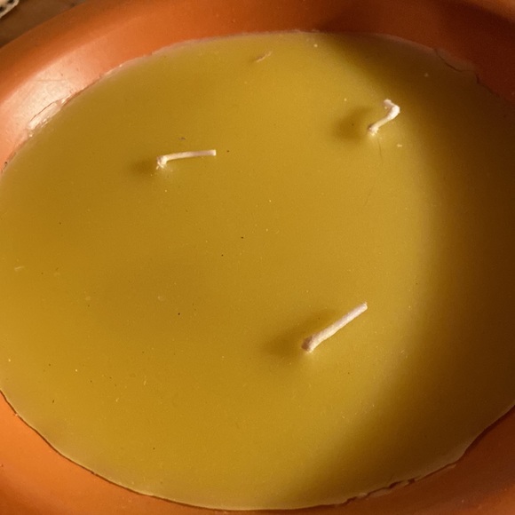 Bundle of citronella candles - Picture 3 of 3